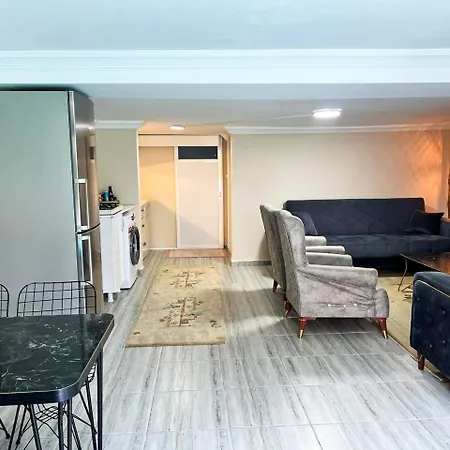 Villa Muestakil Alt Kat Havuzlu Mersin (Mediterranean)